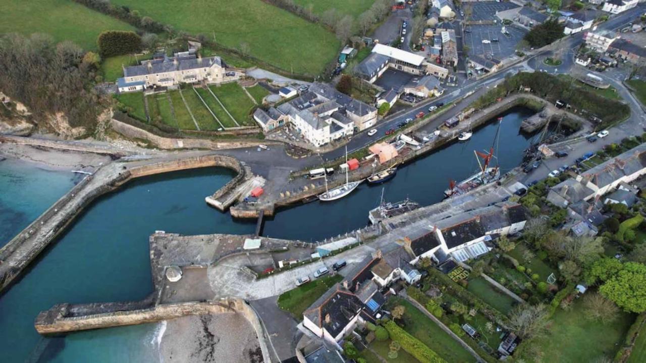 ホテル Stunning Yacht Sea Lion In Charlestown Harbour, Cornwall エクステリア 写真