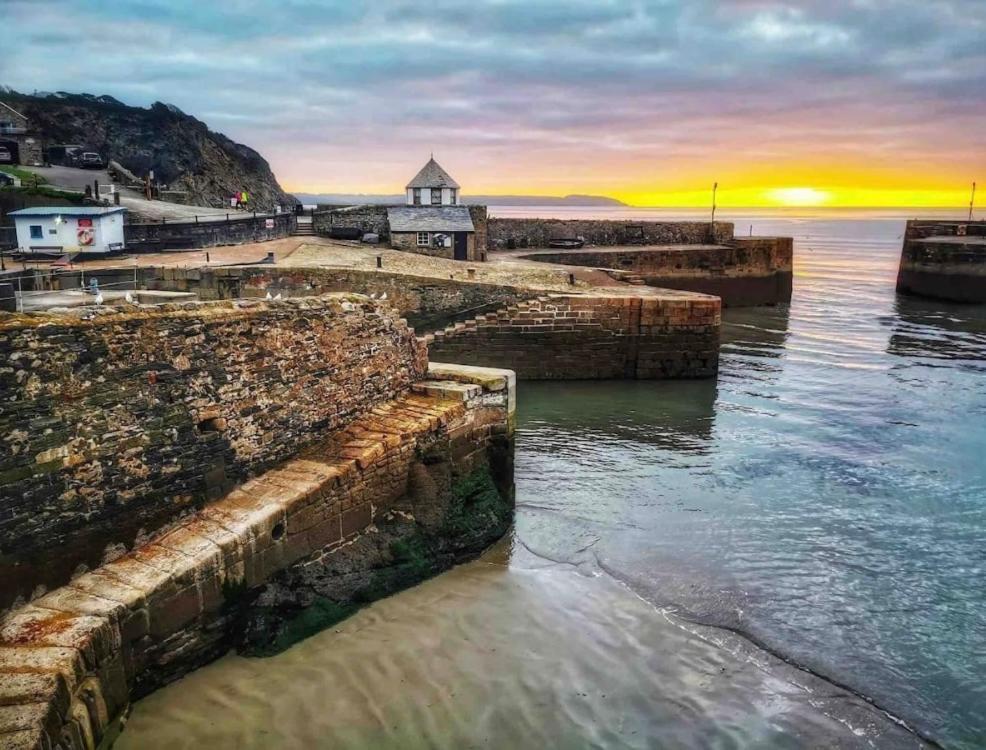 ホテル Stunning Yacht Sea Lion In Charlestown Harbour, Cornwall エクステリア 写真