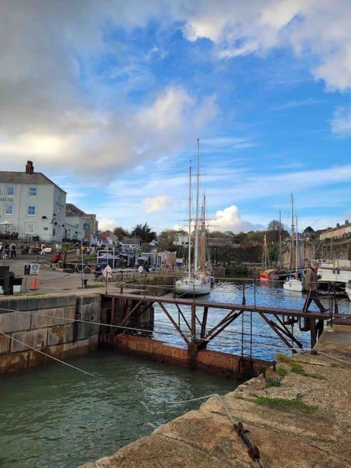 ホテル Stunning Yacht Sea Lion In Charlestown Harbour, Cornwall エクステリア 写真